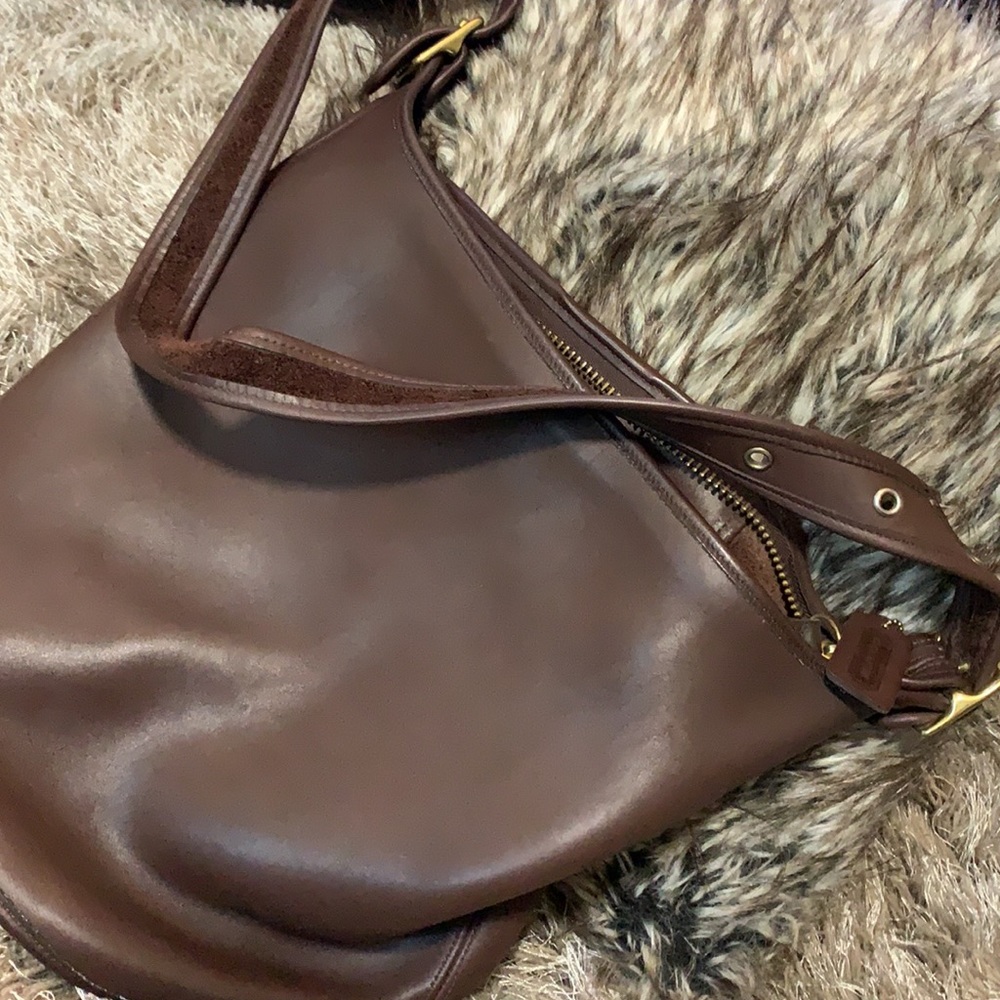 Hobo Brown Coach